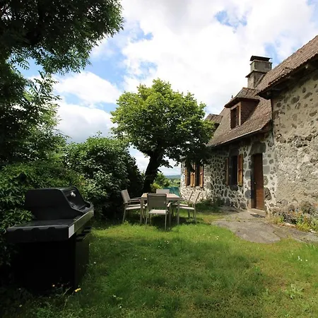 Maison De Caractere Avec Grand Jardin, Cheminee Et Activites Nature A Proximite - Fr-1-742-317 Jussac